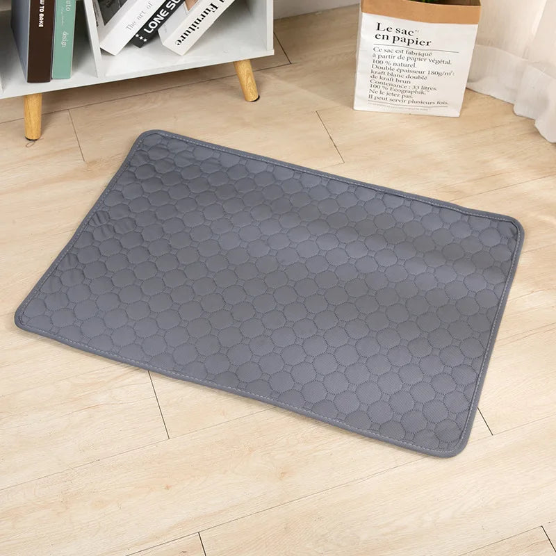 Reusable Absorbent Pet Mat